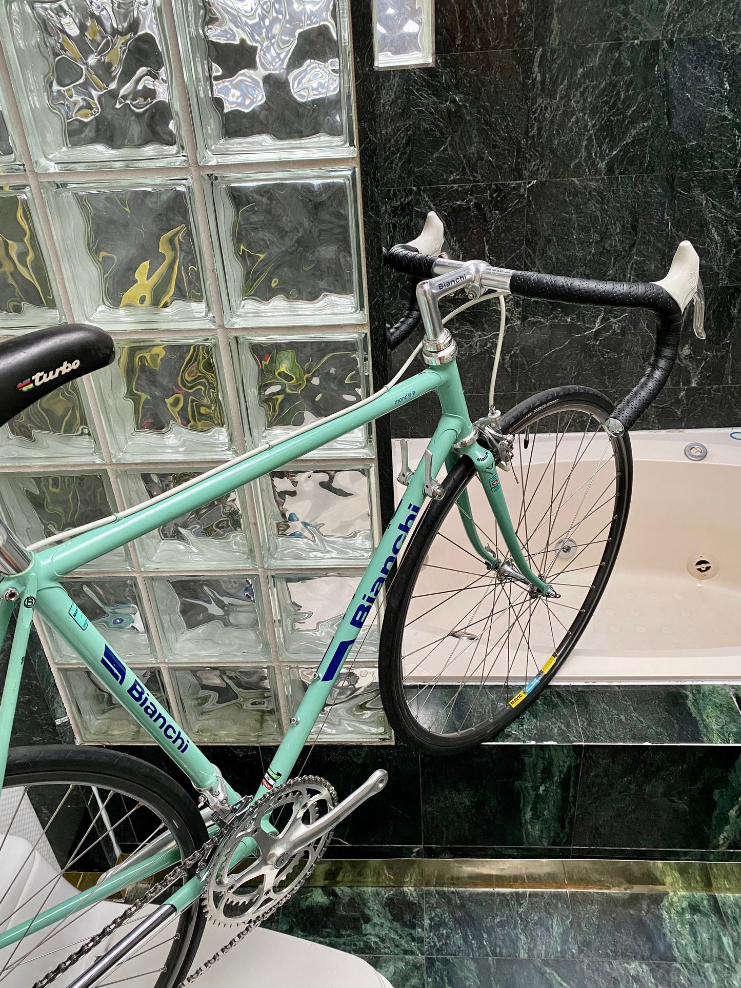 (SIZE 54cm) 1980's BIANCHI MONDIALE ROAD BIKE - CAMPAGNOLO CHORUS