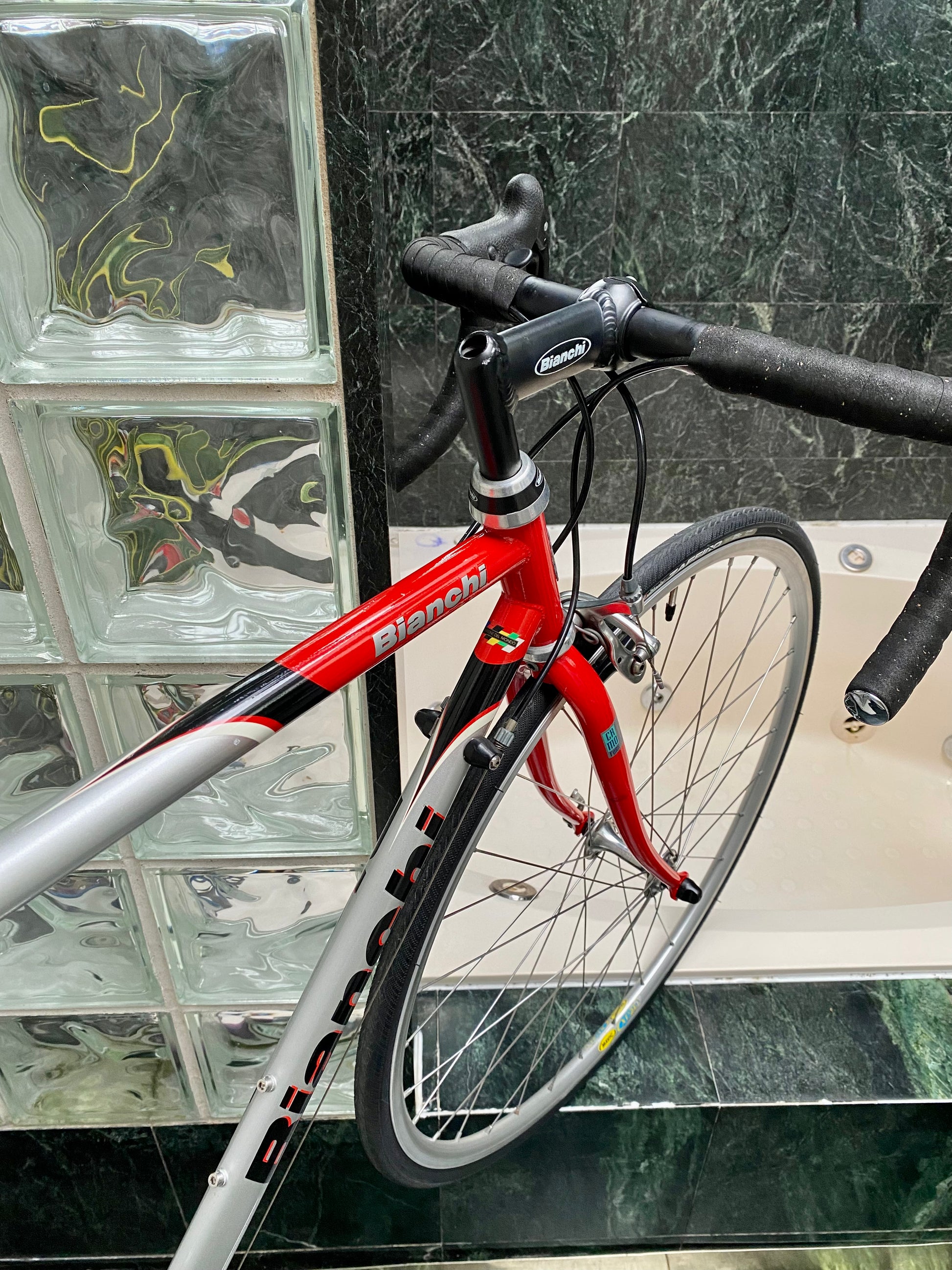 1990 bianchi top road bike