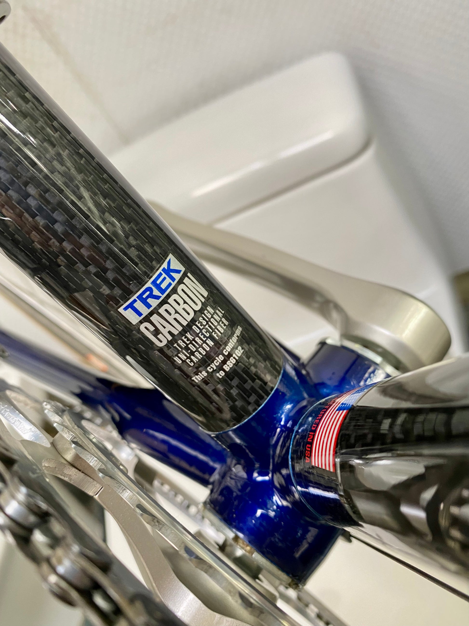 Trek carbon fiber road bike hotsell